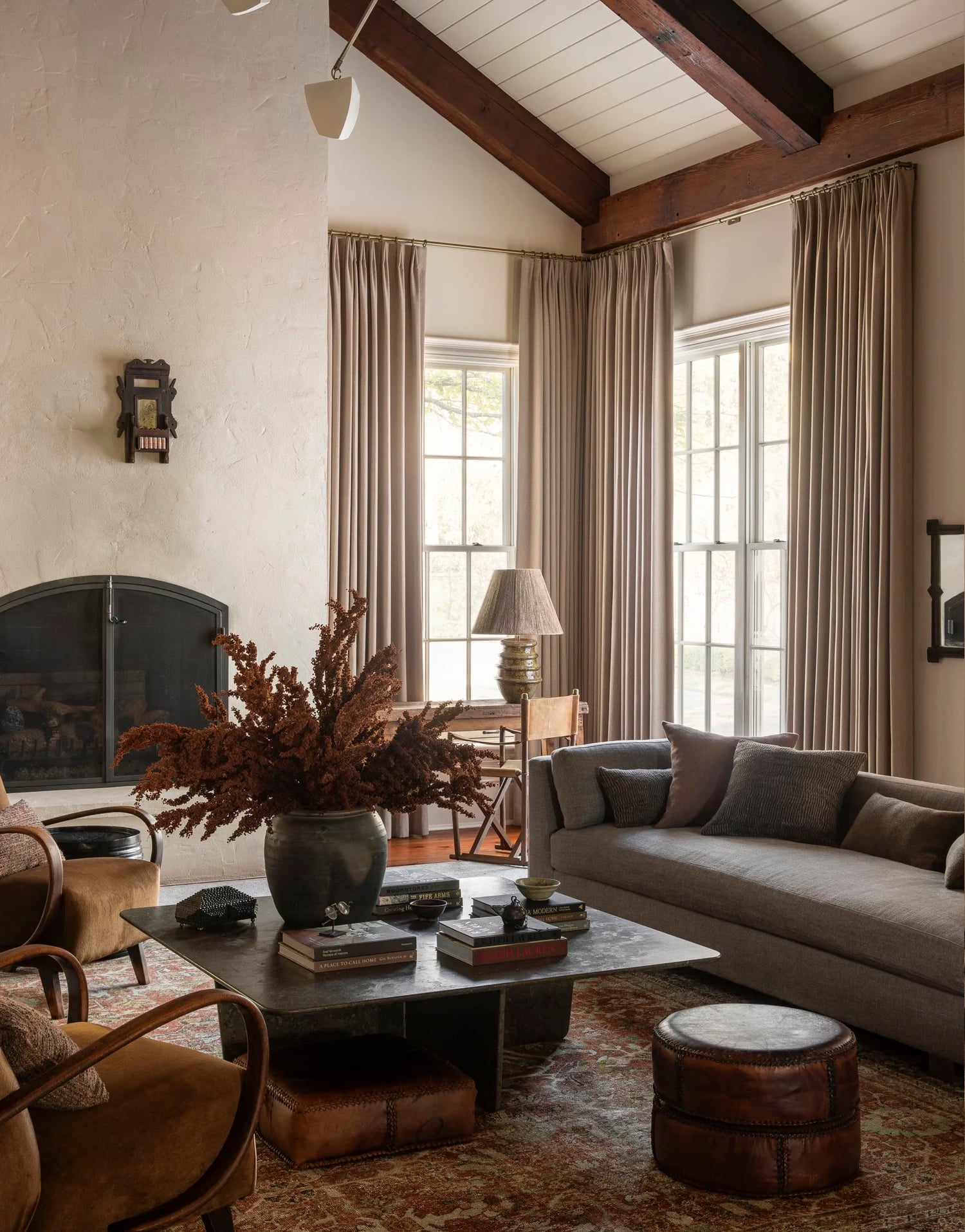 layered-textures-in-modern-rustic-interiors-1 Layered Textures in Modern Rustic Interiors