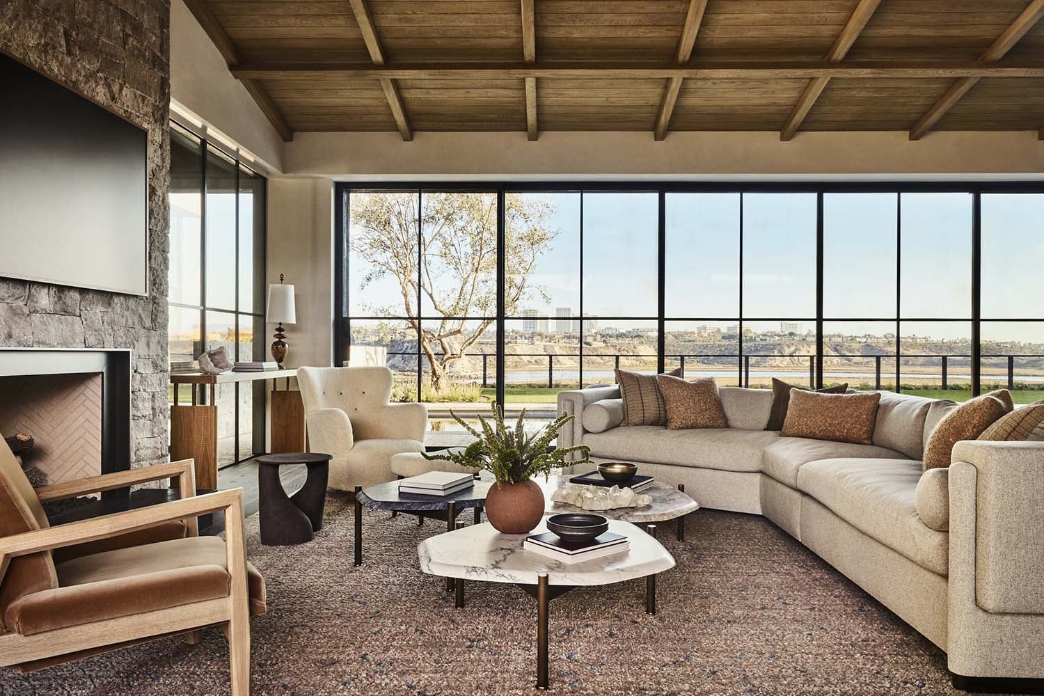 modern-rustic-living-room-with-boucle-accent-chair Modern Rustic Living Room with Bouclé Accent Chair