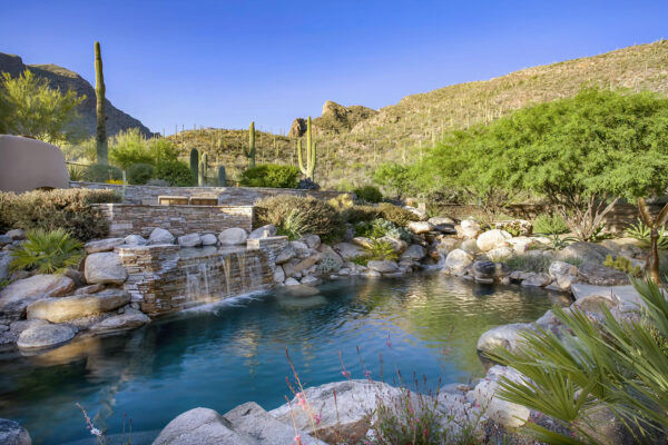 75+ Southwestern Outdoor Ideas for 2024