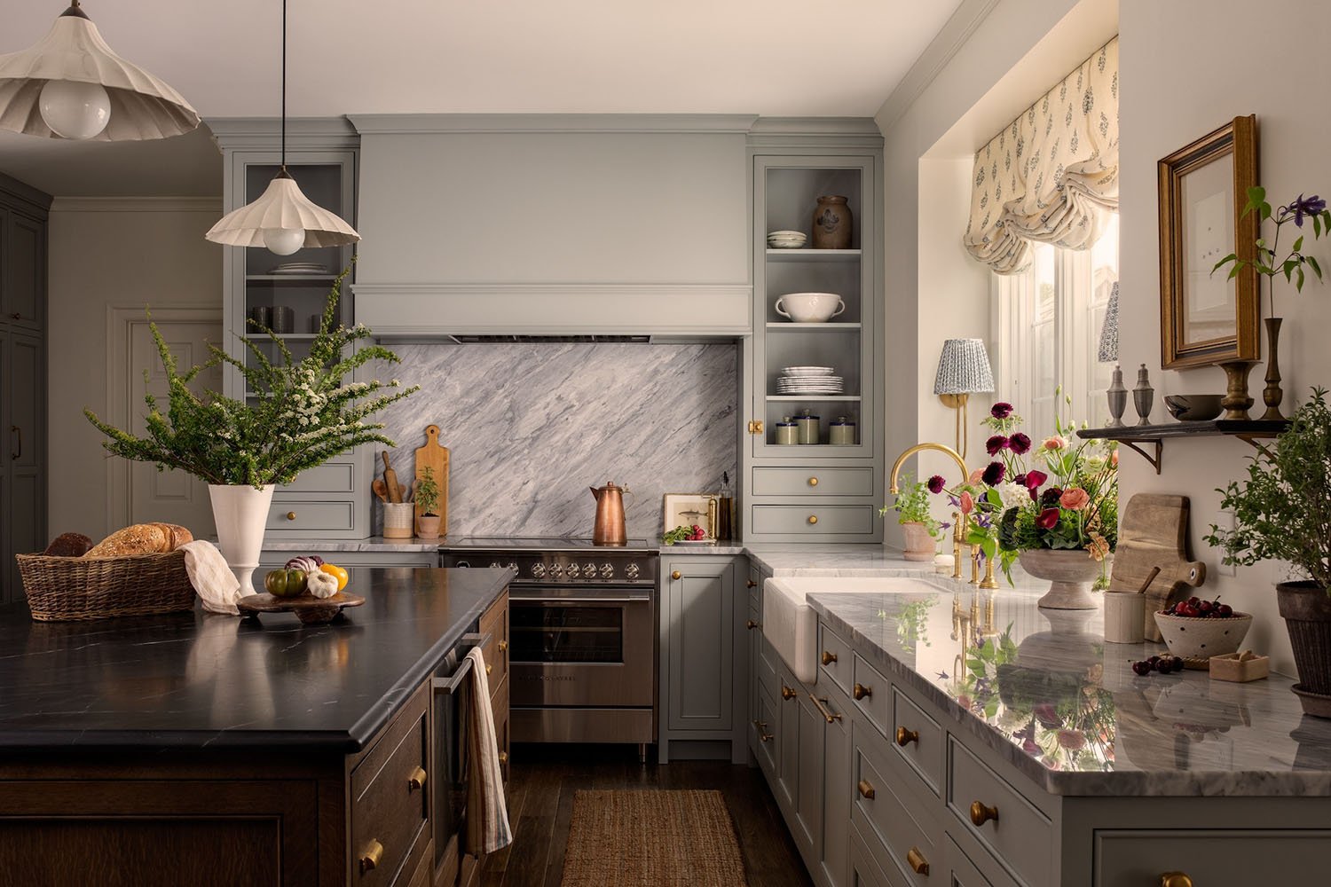 country-kitchen-with-green-cabinets Country Kitchen with Green Cabinets