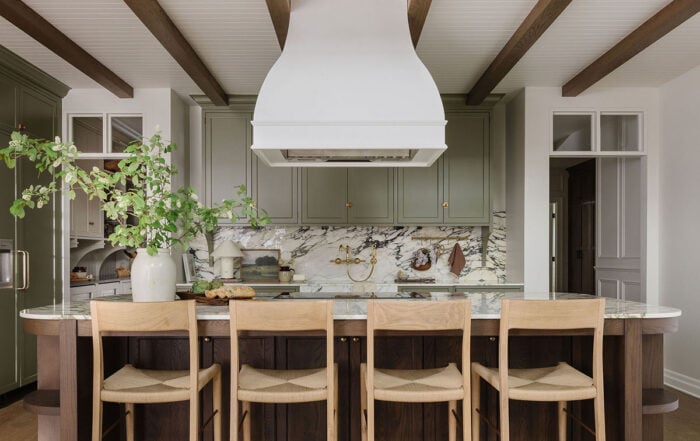 Green kitchen cabinet ideas