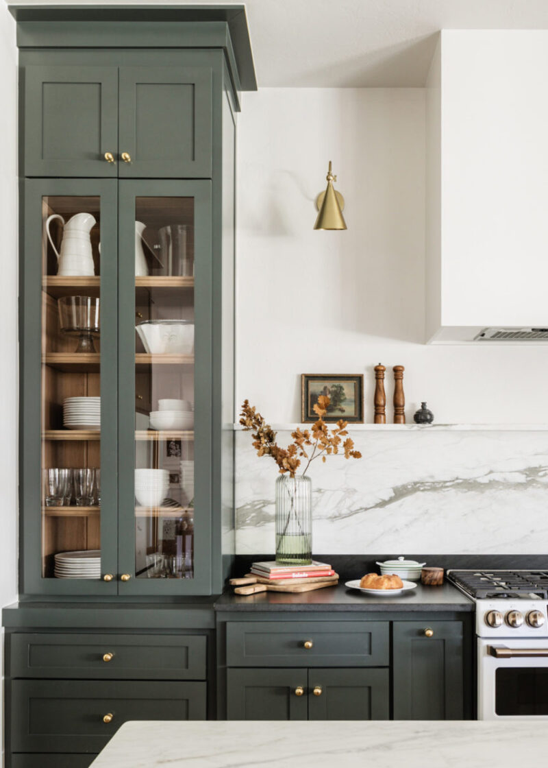 31 Green Kitchen Cabinet Ideas from Sage to Olive