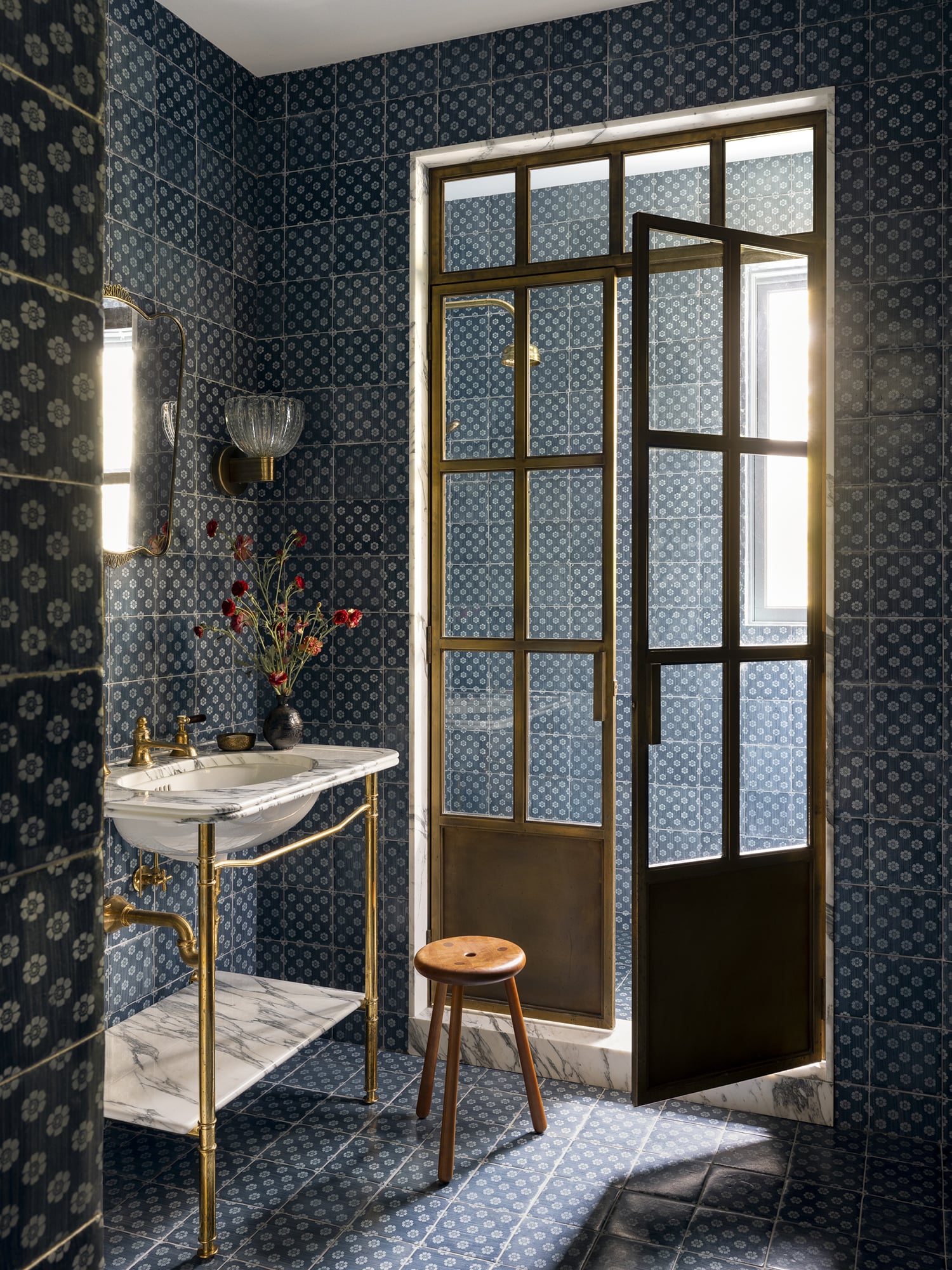 Country Cottage Bathroom