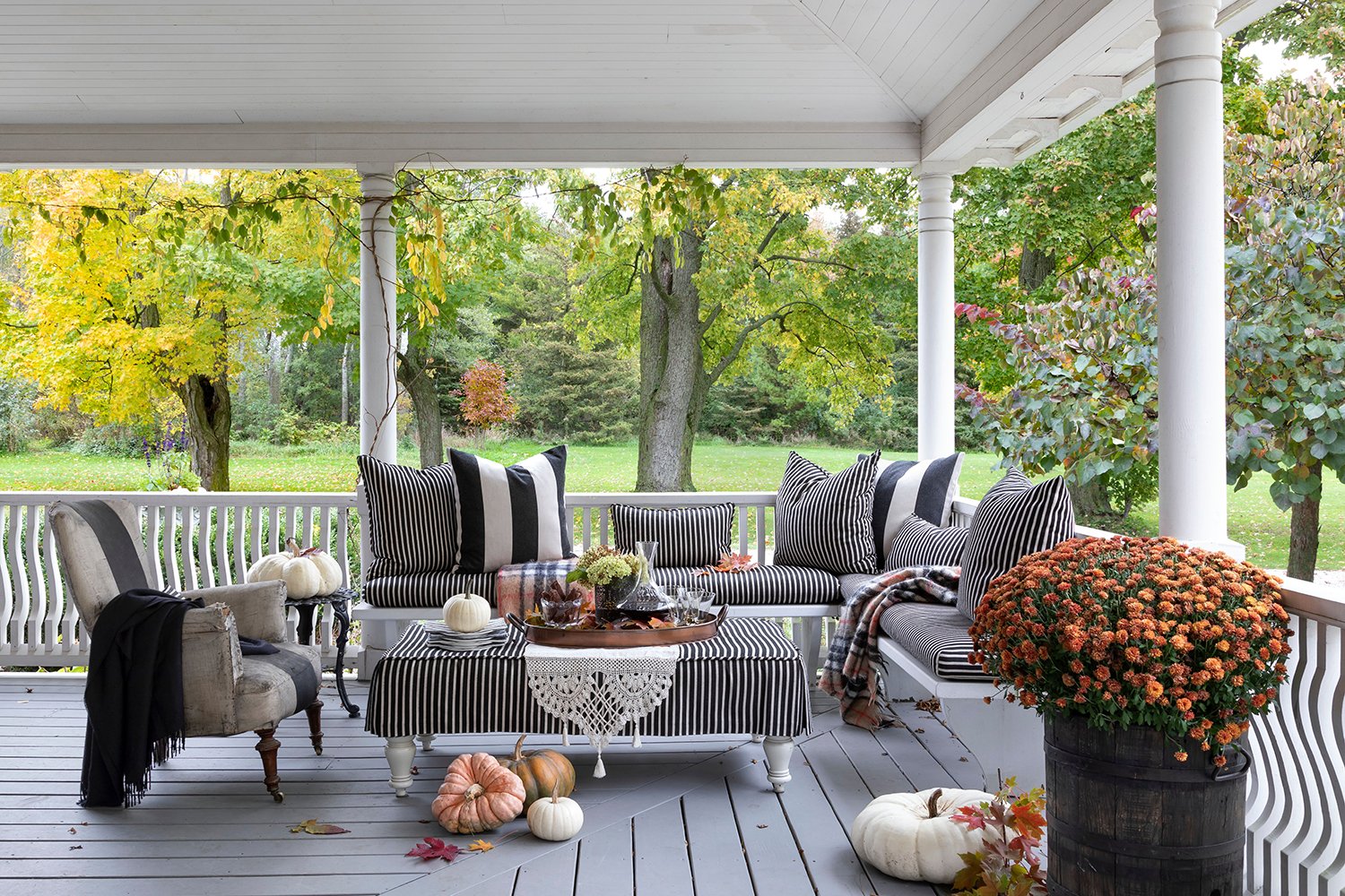 fall-porch-ideas Fall Porch Ideas