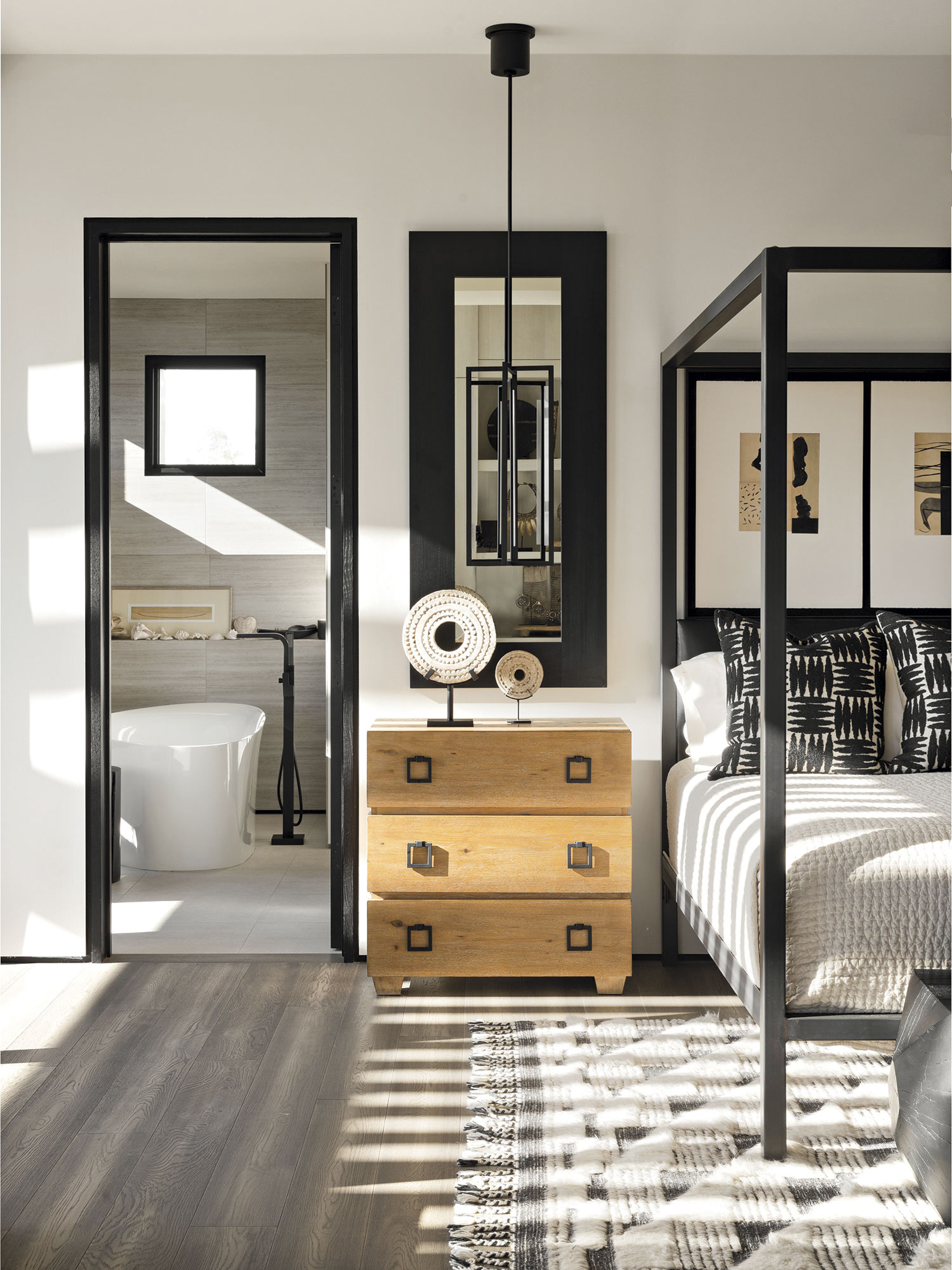 33 Bedroom Decorating Ideas to Create a Dreamy Retreat, image size:1500x2000