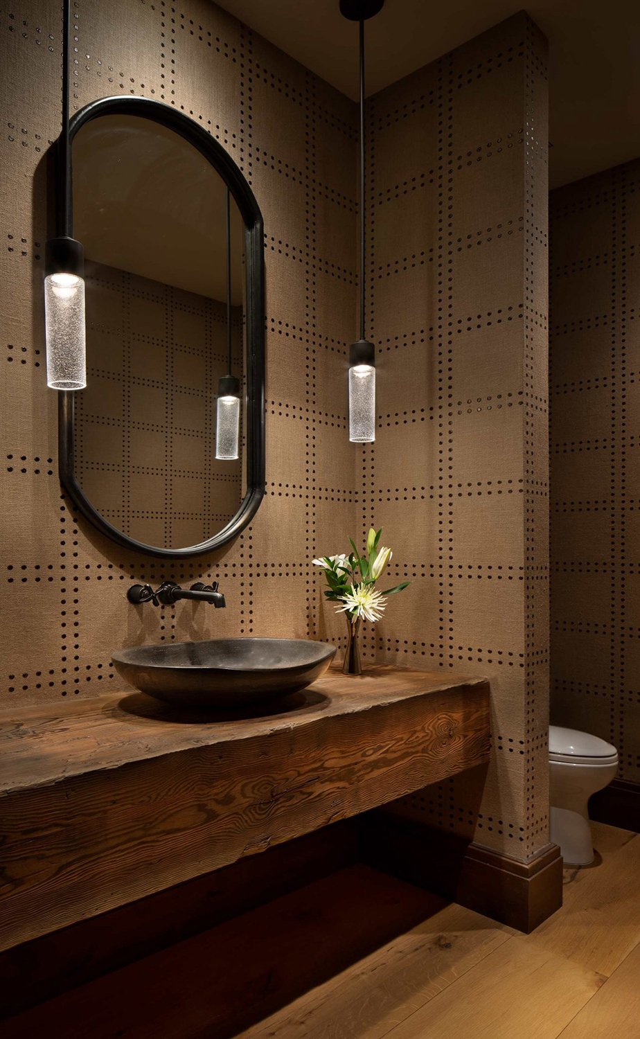 Cabin Bathroom Wall Ideas