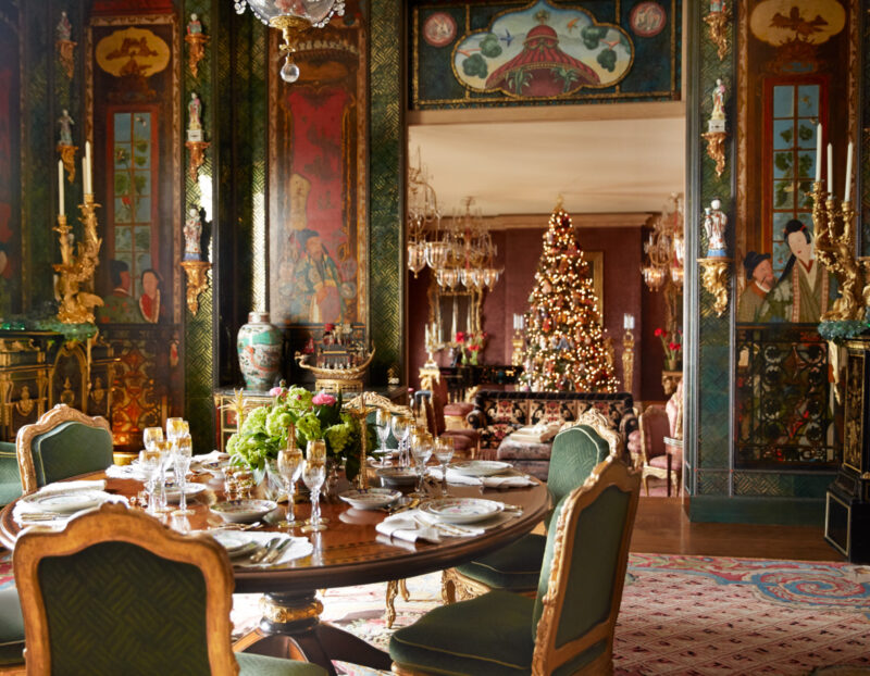 15 Elegant Christmas Decorating Ideas for 2024