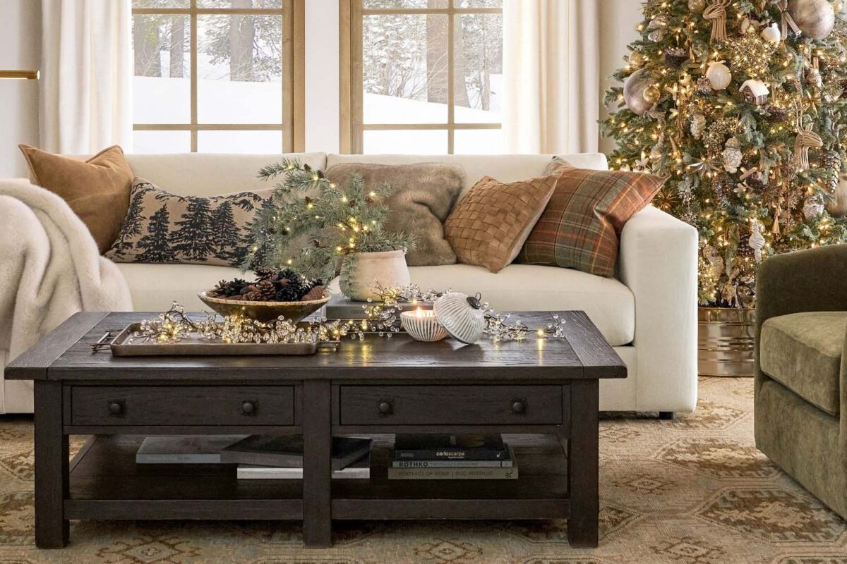 29 Cozy Christmas Living Room Ideas for a Beautiful Holiday