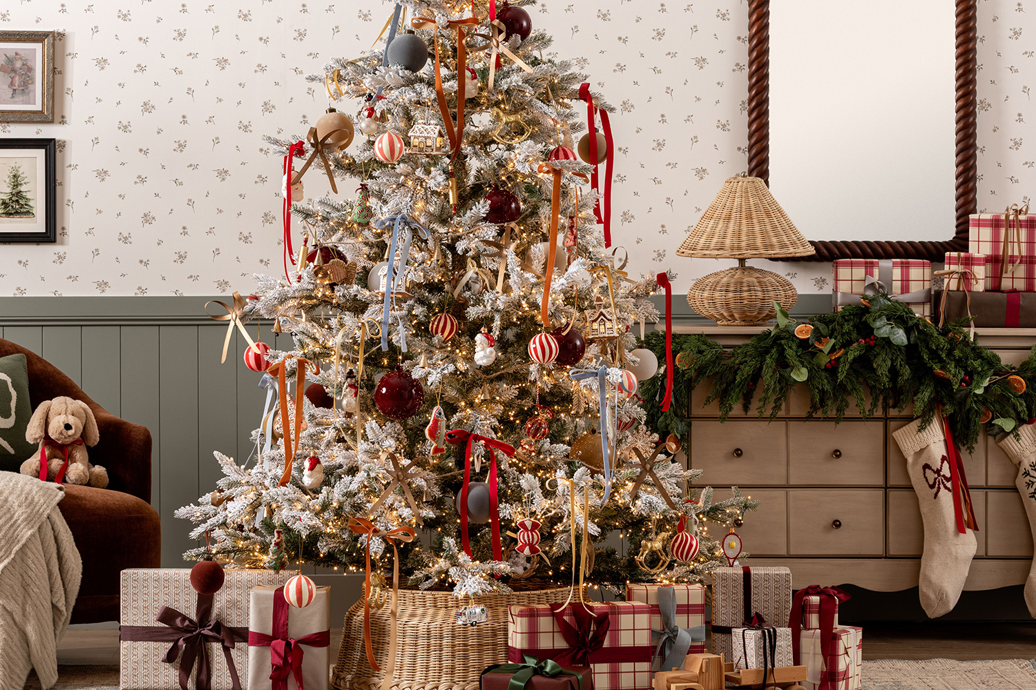 Warm & Inviting Farmhouse Christmas Living Room