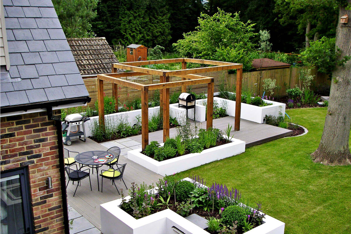 27 Raised Garden Bed Ideas to Transform Your Outdoor Space