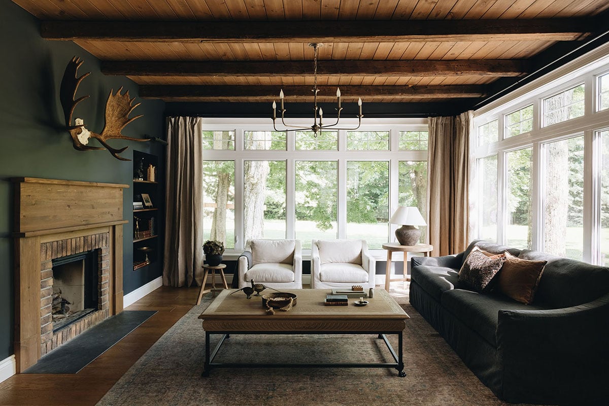 Incorporating Old-World Charm Into Your Home