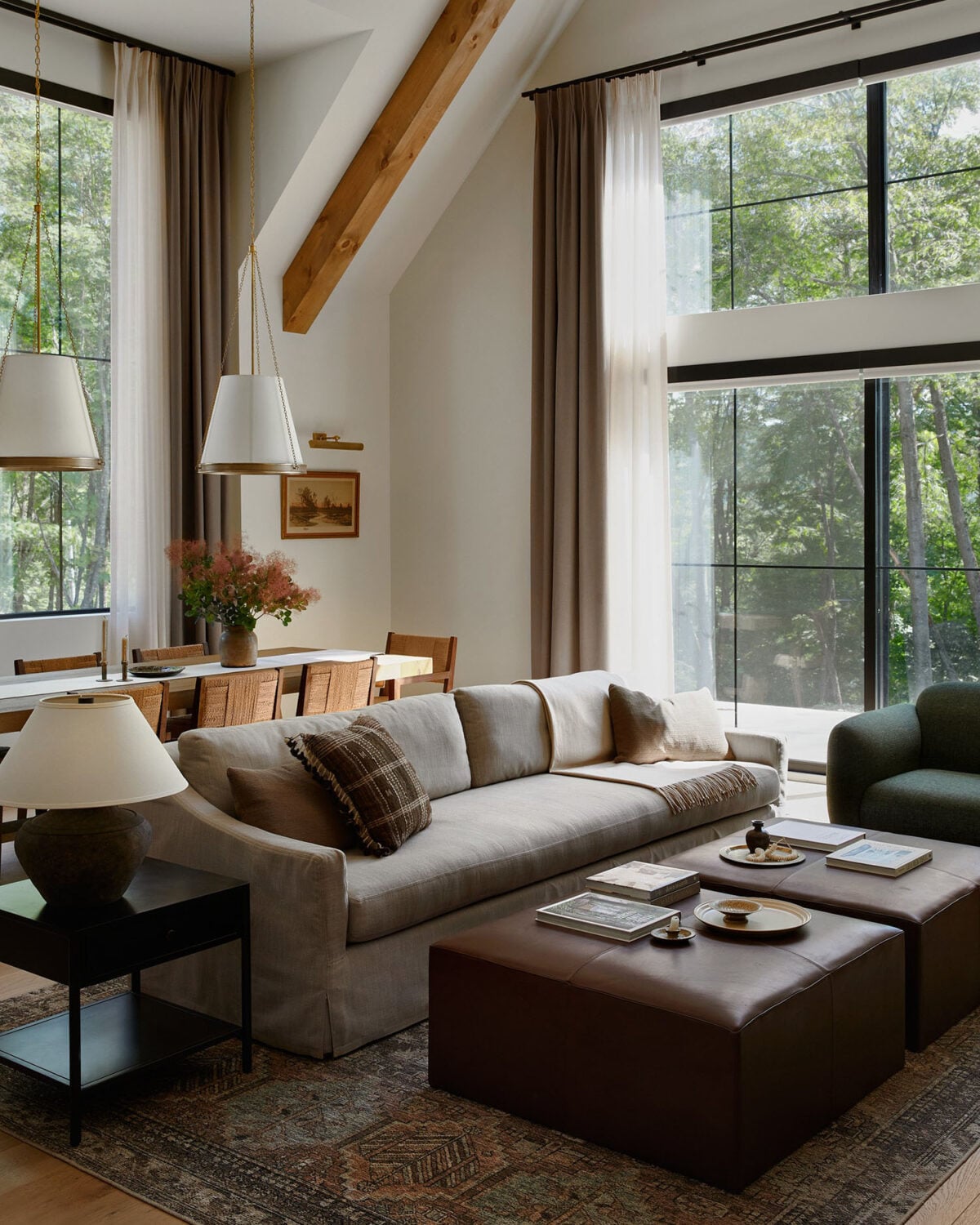 23 Design Ideas to Add Old-World Charm to Your Home - Old World Luxury Apartment Decorating Inspiration