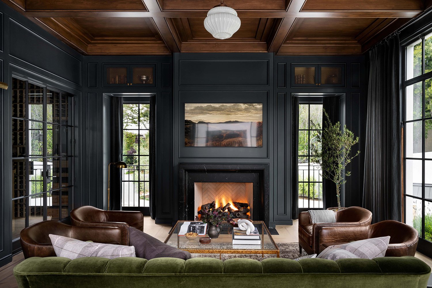 living-room-with-green-sofa Living Room With a Green Sofa