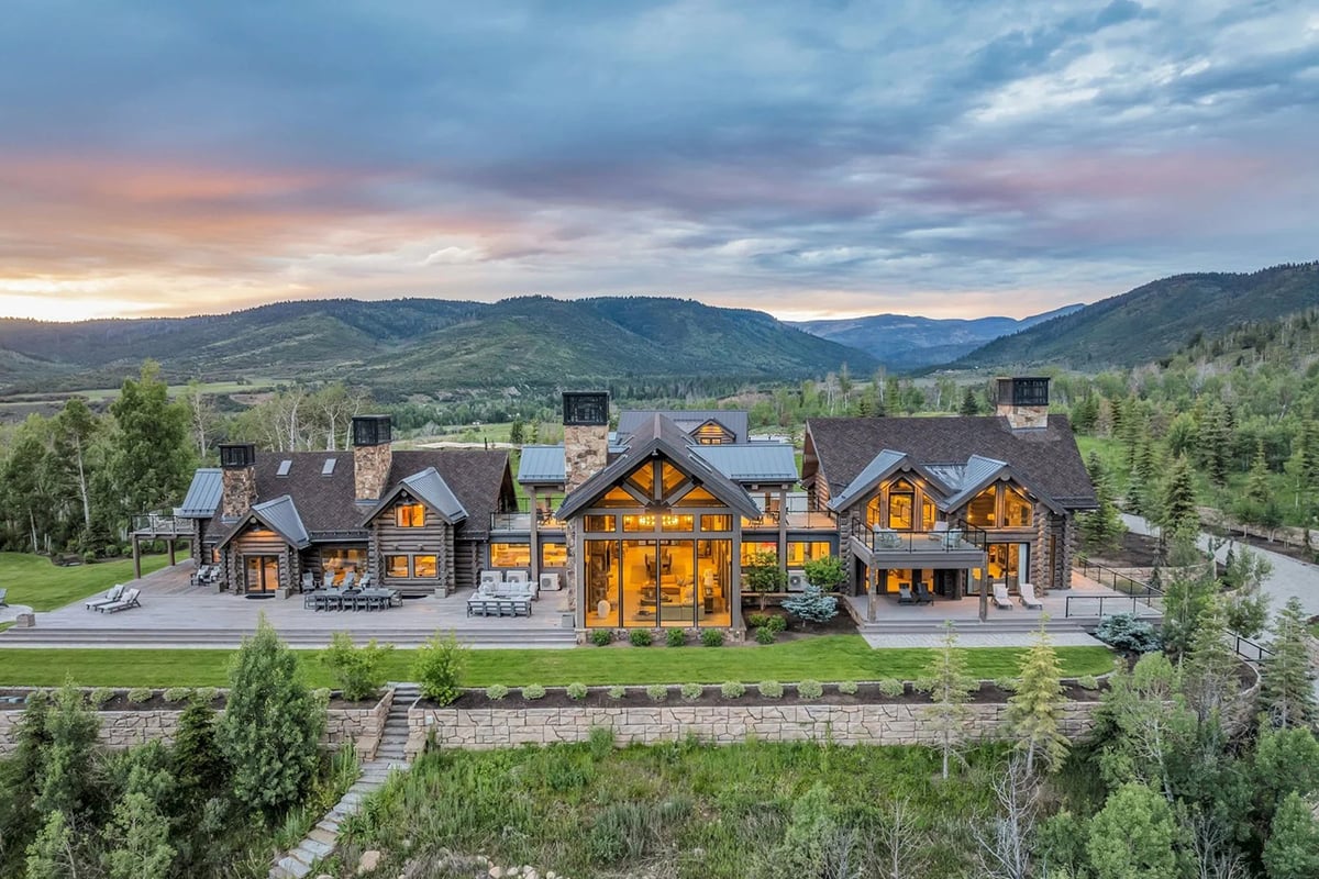 Modern Log Home Ideas