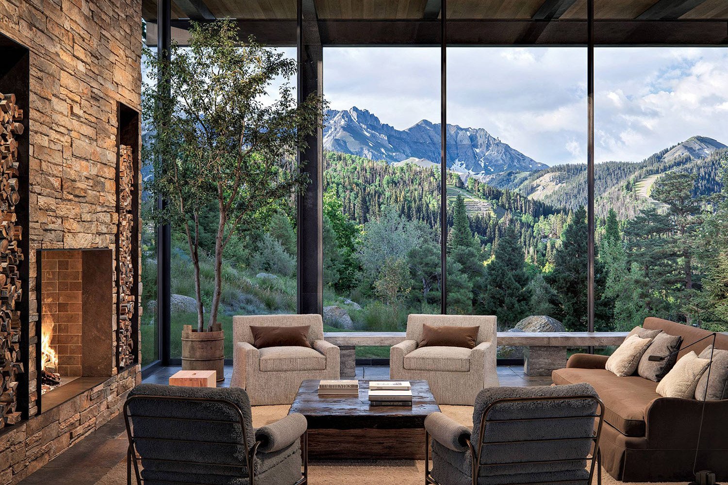Mountain Home Living Rooms